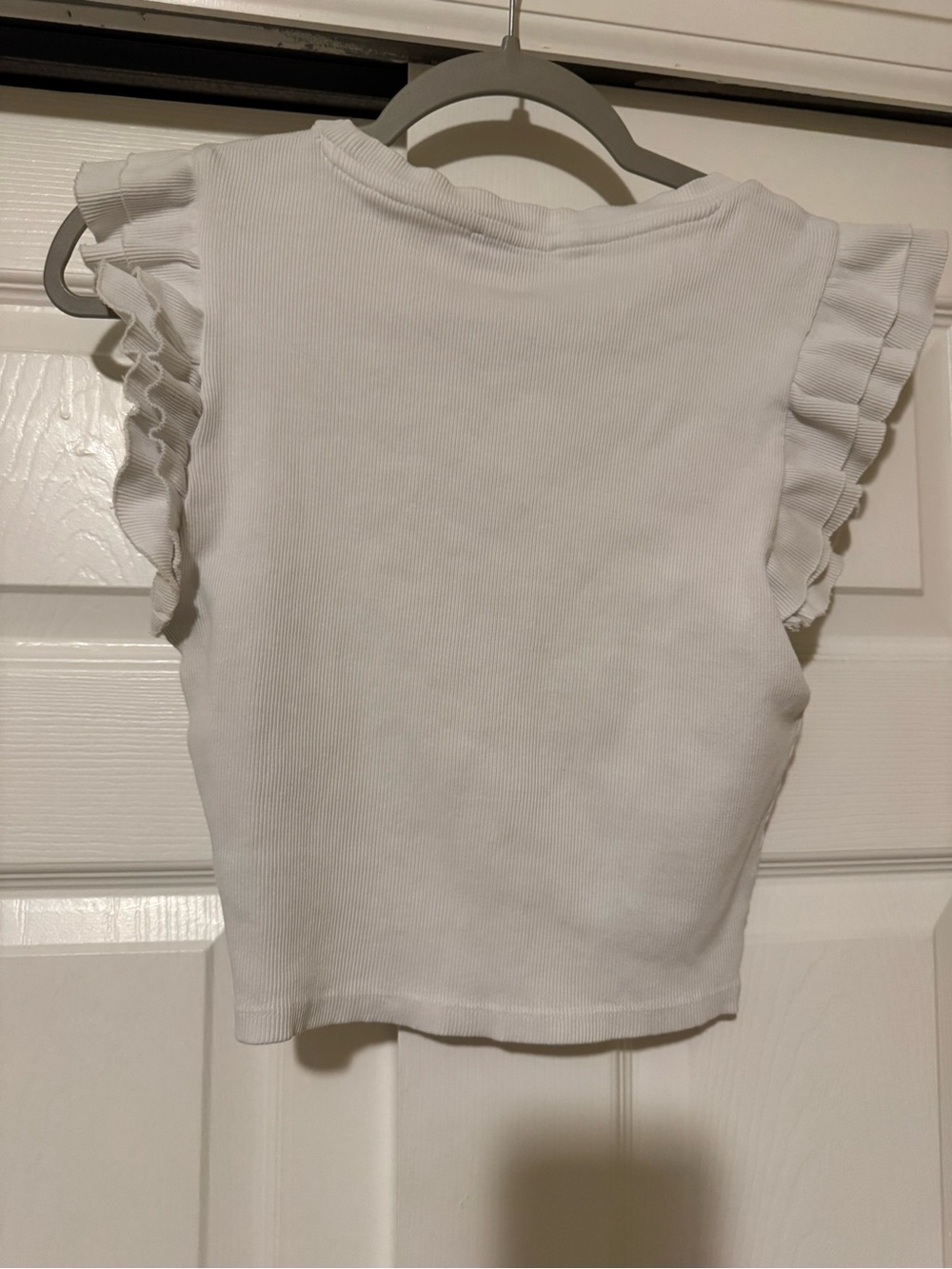 Zara White Ribbed Ruffle Sleeve Tank Top - Picture 3 of 3
